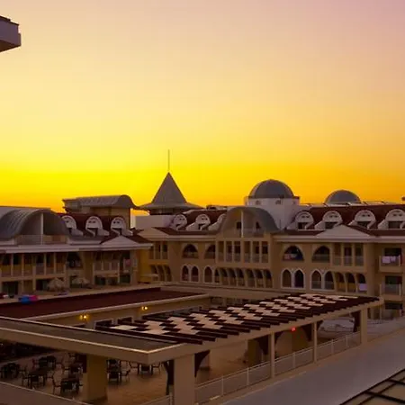 Resort Star Side