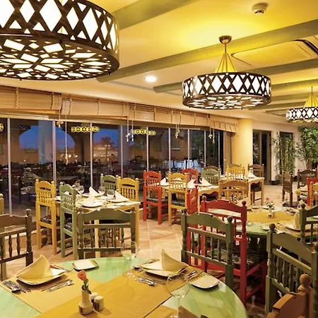 Resort Star Side