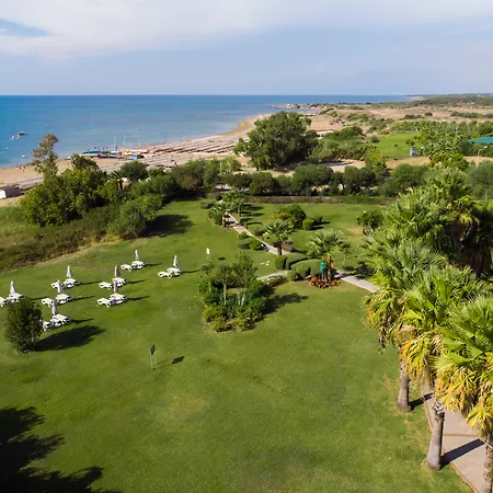 Resort Star Side